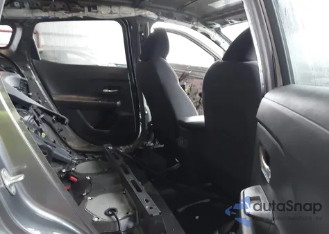 2025 Nissan Kicks Sv Intelligent Awd from USA, damaged, VIN 3N8AP6CB4SL371799